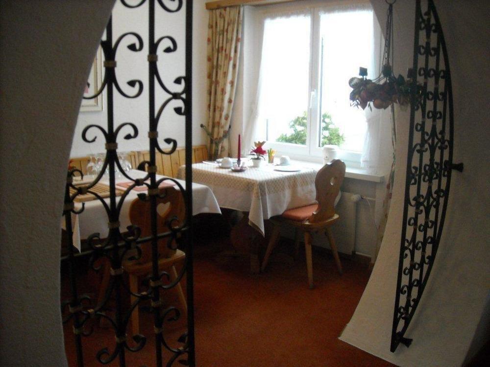 Hotel Garni Ursalina บัดรากัซ ภายนอก รูปภาพ